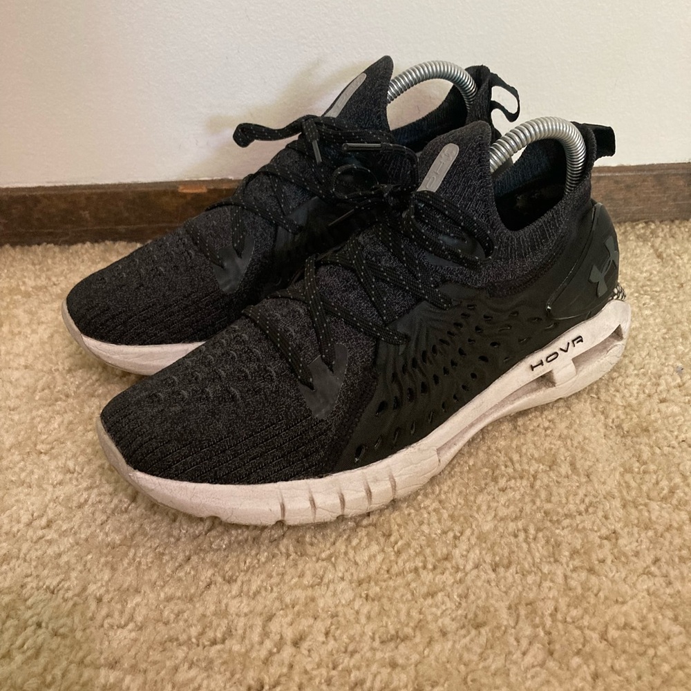 Under Armour Hovr Phantom Run. Womens 8.5